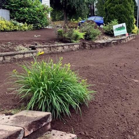 Service - Residential Mulch Installation